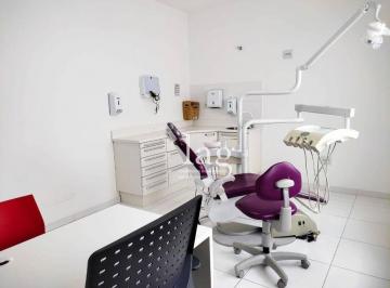 af71d6ce8bbbff3113619cbb4b4d990ed0ff3dc4 · Sala comercial - Centro
