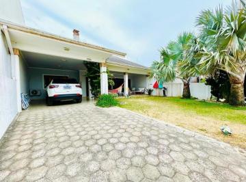 Casa · 173m² · 3 Quartos · 1 Vaga · Casa à 150 metros do mar na praia de Atlântida Sul