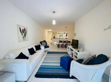 023771d29179f1bfec84f73c727585015df36e83 · Village com 3 dormitórios para alugar, 130 m² mês - Riviera de São Lourenço - Bertioga/SP