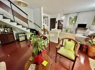 Casa · 143m² · 3 Quartos · 3 Vagas · Casa de Vila - ( com quintal! ) Jardim Hípico