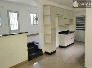 Casa · 212m² · 3 Quartos · 4 Vagas · Casa com 3 dorms, Vila Lavínia, Mogi das Cruzes - R$ 900 mil, Cod: 3040