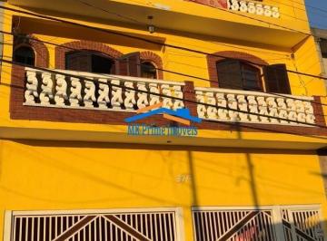 Casa · 125m² · 2 Quartos · 3 Vagas · Sobrado 125m² com 2 dormitórios sendo 1 suíte  no Jd. Padroeira.