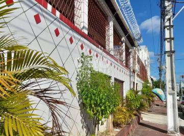 Comercial · 1298m² · Prédio comercial em Dix Sept Rosado