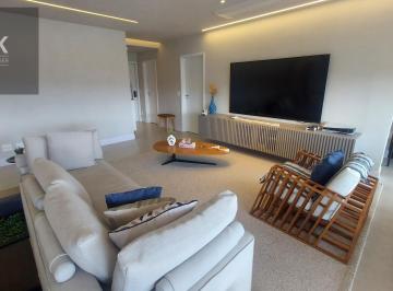 Apartamento · 228m² · 4 Quartos · 4 Vagas · Apartamento em Alphaville - Barueri