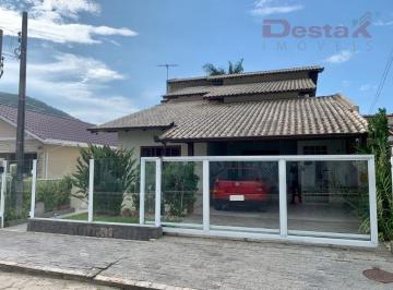 Casa · 307m² · 4 Quartos · 2 Vagas · Casa no Bairro Universitário  -  Biguaçu