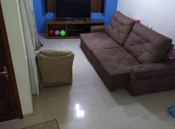 Casa de 3 quartos, Santo André · Sobrado de 252 m² com 3 dormitórios sendo 1 suíte – R$ 850.000,00 