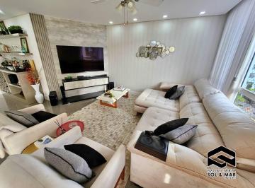 Apartamento · 146m² · 4 Quartos · 2 Vagas · FINAMENTE REFORMADO E MOBILIADO, 02 VAGAS, APENAS 200m DO MAR!