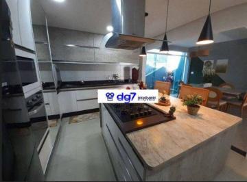 27eee97a3be4a2722e6945dc508d045b333462cc · Casa com 4 dormitórios à venda, 206 m² por R$ 1.350.000,00 - Granja Viana - Cara