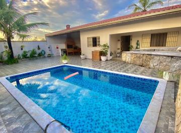 Casa de 2 quartos, Itanhaém ·  Oportunidade ! Casa Pertinho do Centro de Itanhaém 3 dormitórios com piscina