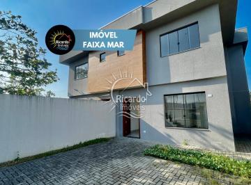 Casa · 127m² · 4 Quartos · 2 Vagas · SOBRADO NA QUADRA DO MAR BALNEÁRIO CANOAS!!!