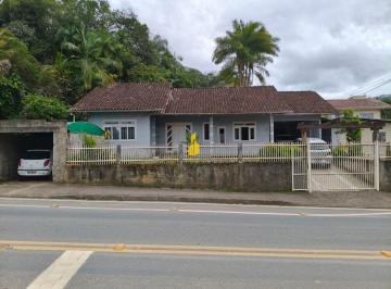 Casa · 224m² · 5 Quartos · 3 Vagas · Casa no Bairro Araponguinhas em Timbó