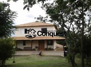 Casa · 365m² · 4 Quartos · 4 Vagas · Linda Casa em Condomínio Fechado 04 Quartos com 02 suítes