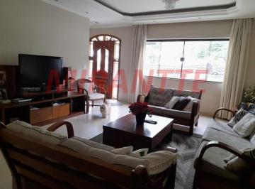 53b1d1fba09a193b90534db5244628d7.jpg · Sobrado de 489m² com 4 quartos