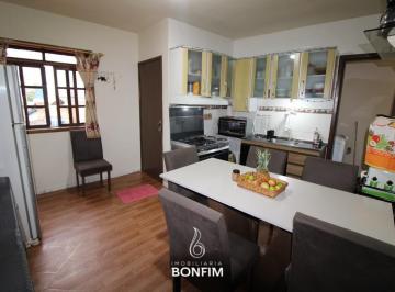 COZINHA COM ARMÁRIOS · CASA SITIO CERCADO 3 QUARTOS COM LOJA, E  CASA PARA ALUGAR EM ANEXO 