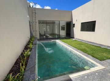 Casa de 4 quartos, Águas Claras · Belíssima casa térrea dentro de condomínio fechado - Arniqueiras