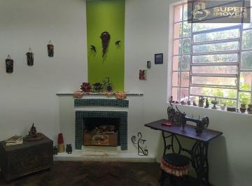 Casa · 169m² · 3 Quartos · 1 Vaga · Sobrado a venda no Centro de Pelotas-RS