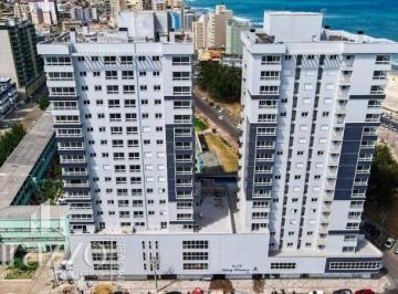 Apartamento · 66m² · Apartamento com 02 dormitórios com localização privilegiada