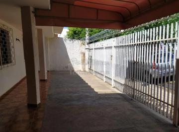 Casa · 202m² · 3 Quartos · 3 Vagas · Boa Vista - casa em bom local, com fácil acesso a área central, 3 dorms, 1 apto, 2 salas, forro laje