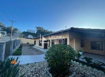Casa · 300m² · 4 Quartos · 3 Vagas · Casa com 4 dormitórios à venda no bairro dos Estados em Timbó/SC