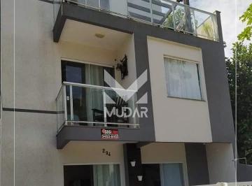 Casa de 3 quartos, Guaratuba · Triplex na praia 3 quartos em Guaratuba