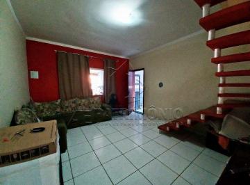 81265_iC9f8QY7_8126563f8e3a99f868.jpg · CASA,4 Dormitorio(s) bairro Santa Rosa