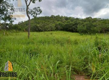 Rural · 2100000ha · 6 Quartos · Venda fazenda em Unai mg 210 hectares margem do asfalto
