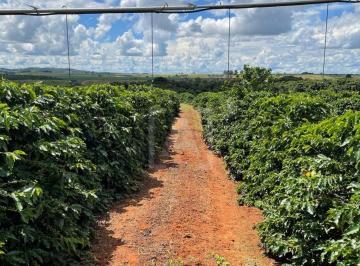 Rural , Araxá · Área de 114hectares 