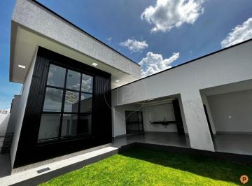 Casa de 4 quartos, Caldas Novas · Casa para venda localizada em Caldas Novas, GO.