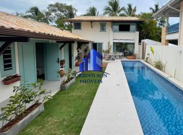 Foto 01 · CASA À VENDA NA VILLA DE PRAIA DO FORTE R$ 3.500.000,00, CASA REFORMADA, 7/4 SENDO 5 SUÍTES, PISCINA