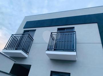 Área de Serviço · Prédio inteiro à venda em Parque peruche - SP