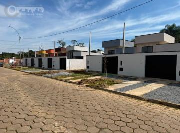 Casa · 1 Quarto · 1 Vaga · Casa em Jardim Fernanda - Registro