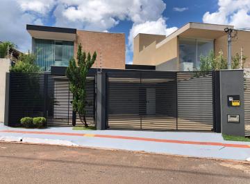 Casa de 3 quartos, Campo Grande · Ótimo sobrado com armarios planejados  no Água Limpa Park