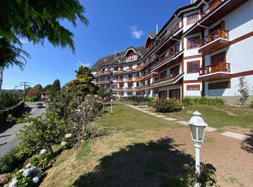 Apartamento · 229m² · 3 Quartos · 2 Vagas · Apartamento à venda em Campos do Jordão - Com vista panorâmica