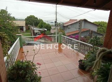 Casa · 150m² · 2 Quartos · 2 Vagas · Casa em  Rua Ângelo Passuelo - Vila Nova - Porto Alegre/RS