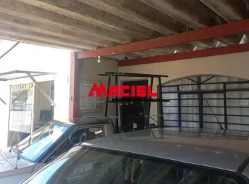 Casa · 140m² · 2 Quartos · 3 Vagas · otima localização jardim paulista ao lado da dutra