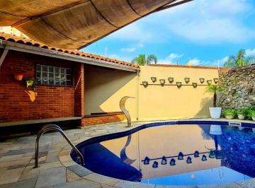 Casa · 390m² · 5 Quartos · 3 Vagas · Casa a venda na praia da Enseada em Guarujá. Ótima Localização