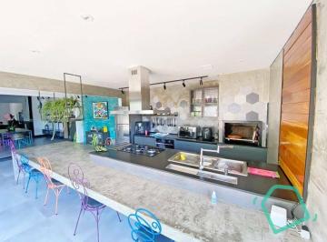 05c811fe6d098016600d66dae60f8f67694e7eca · Casa com 2 dormitórios à venda, 200 m² por R$ 1.350.000,00 - Granja Viana - Carapicuíba/SP
