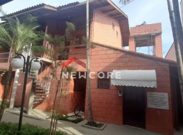 Casa · 80m² · 2 Quartos · 2 Vagas · Casa de condomínio em Rua Mathias de Albuquerque - Indaiá - Caraguatatuba/SP