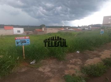 iv7j8w_4636679a6ad010e0d.jpg · Lote / Terreno à venda em Varginha, no bairro Padre Vitor