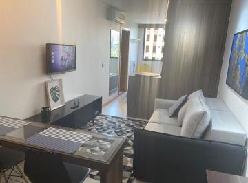 DF5E9F02-8858-4237-9CD4-490914CB03C9 · Apartamento Reformado!