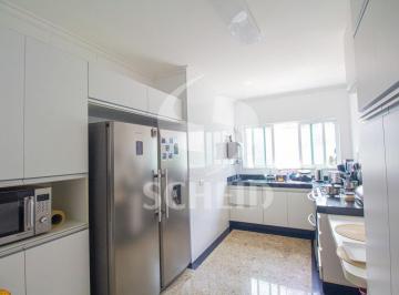 Casa · 261m² · 4 Quartos · 3 Vagas · 04 suítes, 03 vagas, piscina, construída em 2012