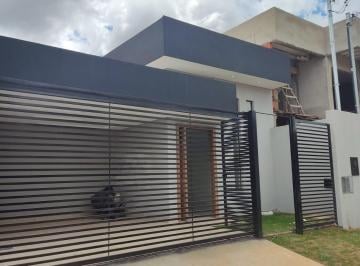 Casa de 3 quartos, Brasília · VENDO EXCELENTE CASA NA QUADRA 50 DO GUARÁ II