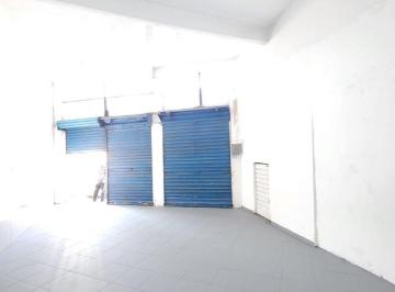 Comercial , Duque de Caxias · Aluguel de Loja