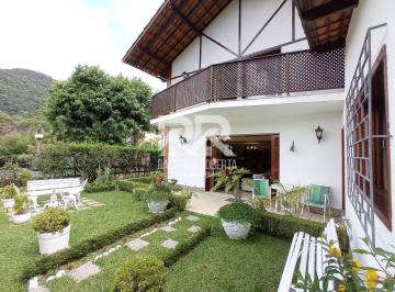 Casa · 172m² · 6 Quartos · 4 Vagas · Casa em alto padrão em Condomínio com linda vista na Granja Guarani