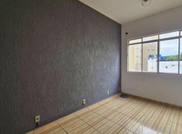 Comercial 32m² Aluguel Centro · Sala Comercial 32m² com 2 Ambientes e Banheiro – Centro de Taubaté, Edifício Rio Negro