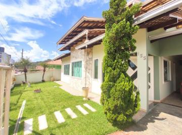 Casa · 199m² · 3 Quartos · 4 Vagas · Casa à venda, 3 quartos, sendo 1 suíte, Bairro Jaraguá 99, Jaraguá do Sul/ SC.