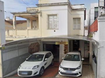 el7wfpk2ntmxndizzju3zwyx_md · Casa 1/4 à venda em Nazaré