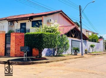 2023/03/c87f9649c06efd9eeea85b83fd7cfffc.jpg · Sobrado com 2 dormitórios e uma suíte, bairro Rio madeira.