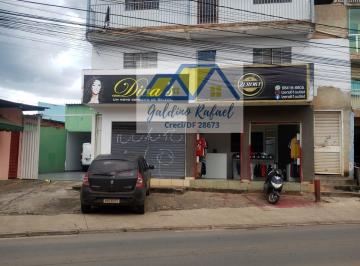 Comercial de 2 quartos, Vicente Pires · Prédio e uma Casa