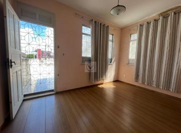 Casa · 158m² · 3 Quartos · 4 Vagas · Casa no Bairro 13 de Julho